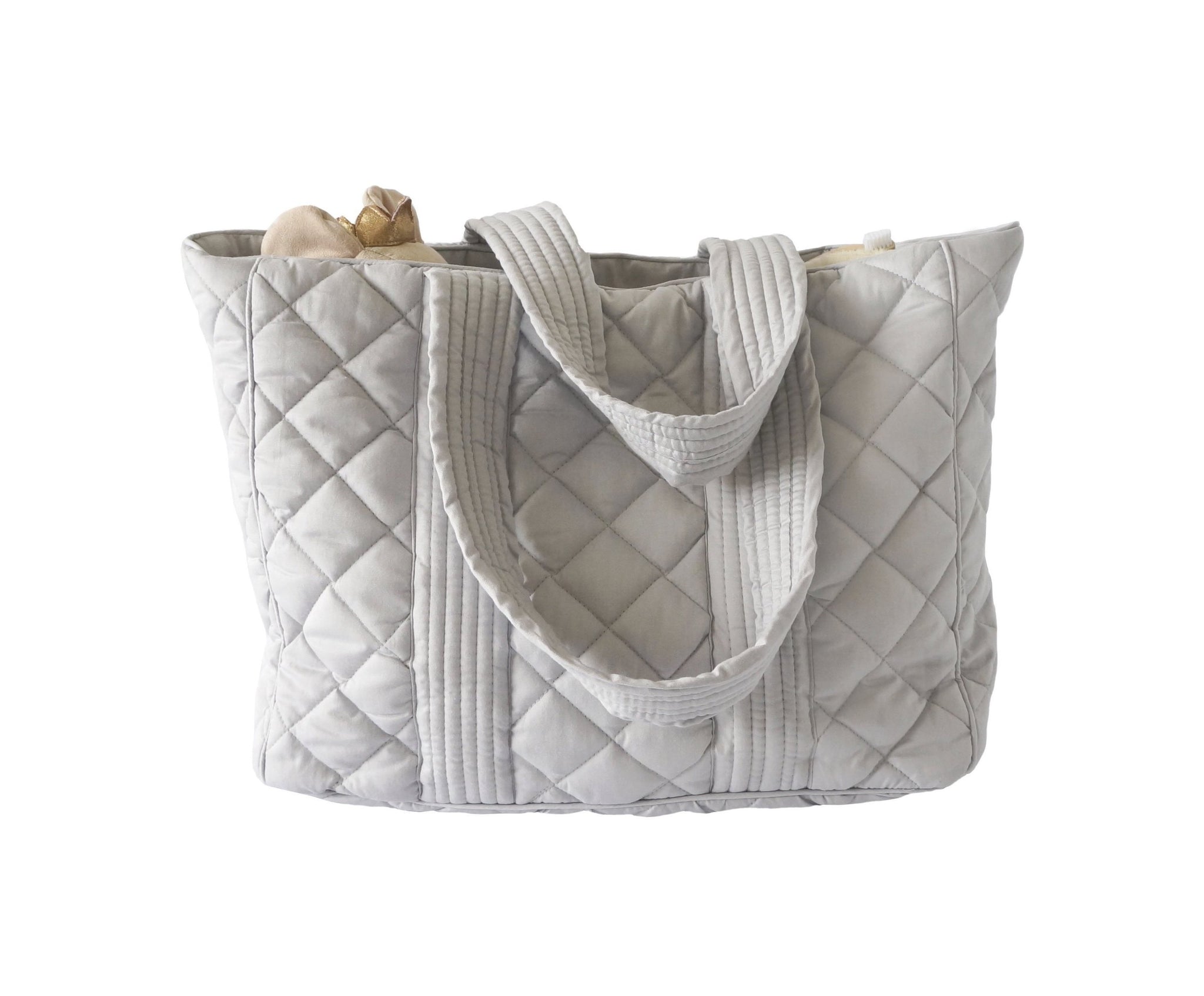 Bonne mere nursing bag for all mothers needs in colour dove