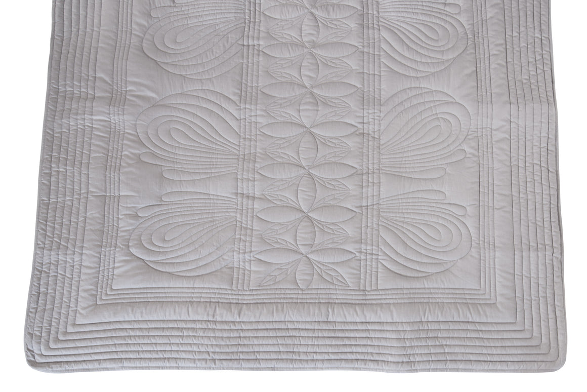 Bonne Mere King Single quilt and pillow set Elephant grey