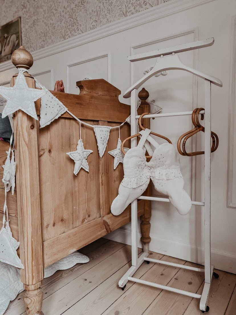 Little Girls Jewelled fairy angel wings set Bonne Mere